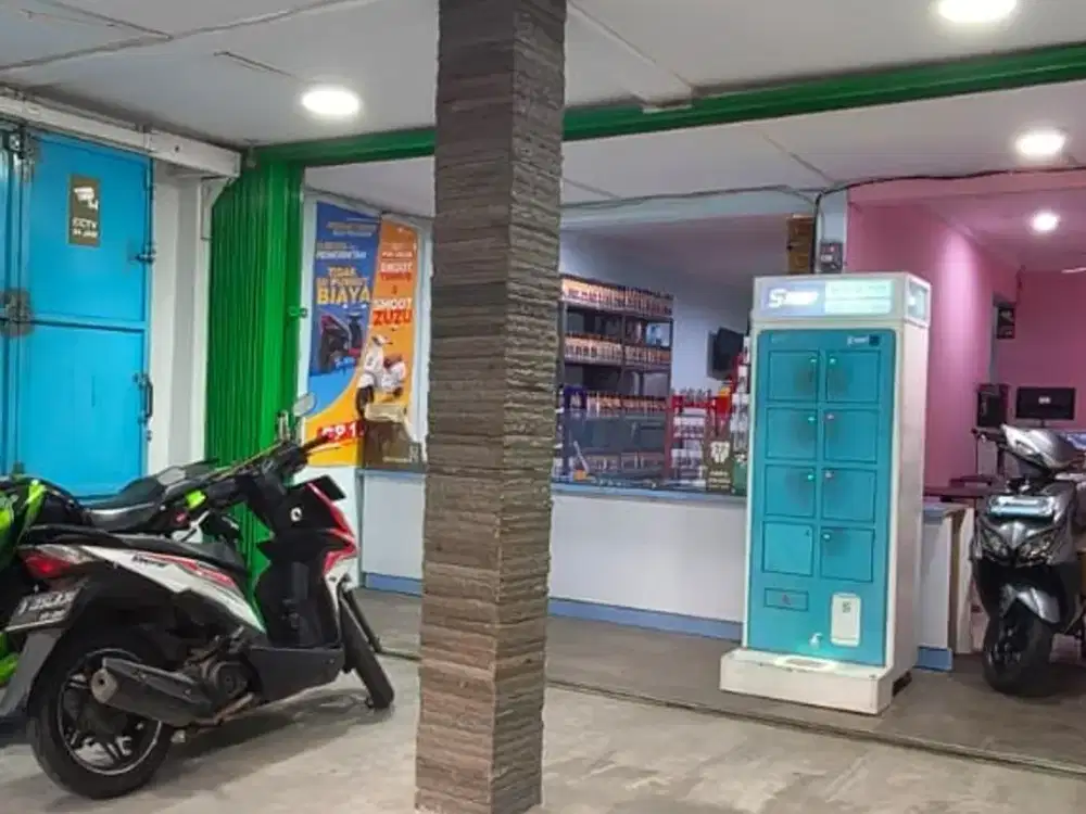Dijual rumah cocok untuk usaha dan tempat tinggal dekat Duren Sawit Jakarta Timur