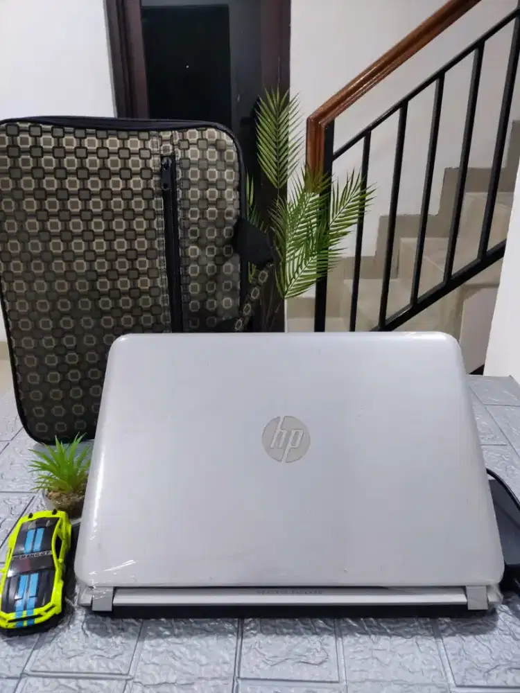 Laptop superslim HP ENVY 14 Ram 8GB SSD 256Gb Dual Vga NVIDIA GTX