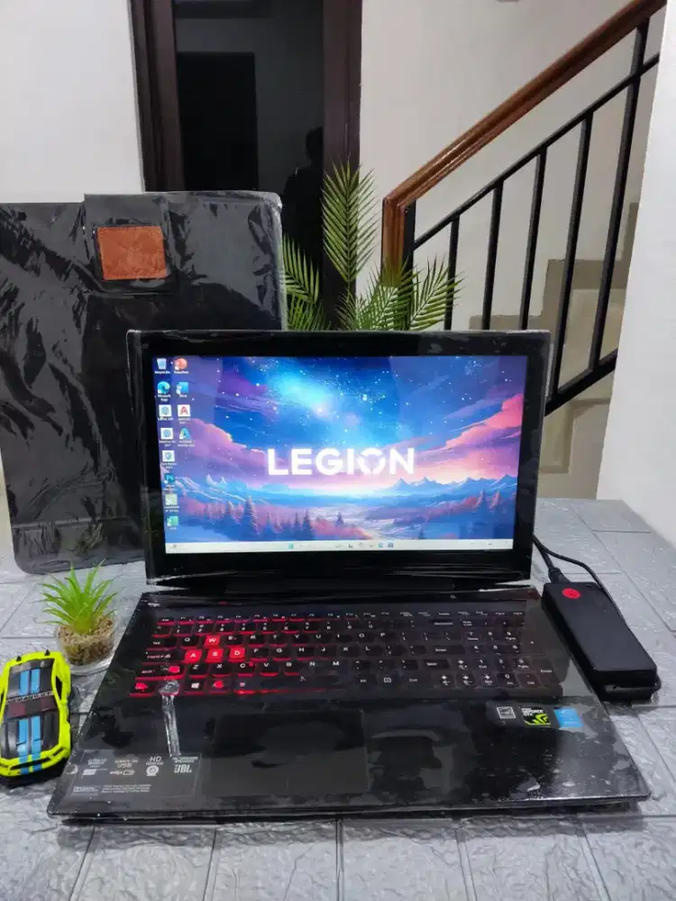 Laptop Lenovo Y50-70 Core i7 RAM 16Gb SSD 256Gb Gaming NVIDIA GTX