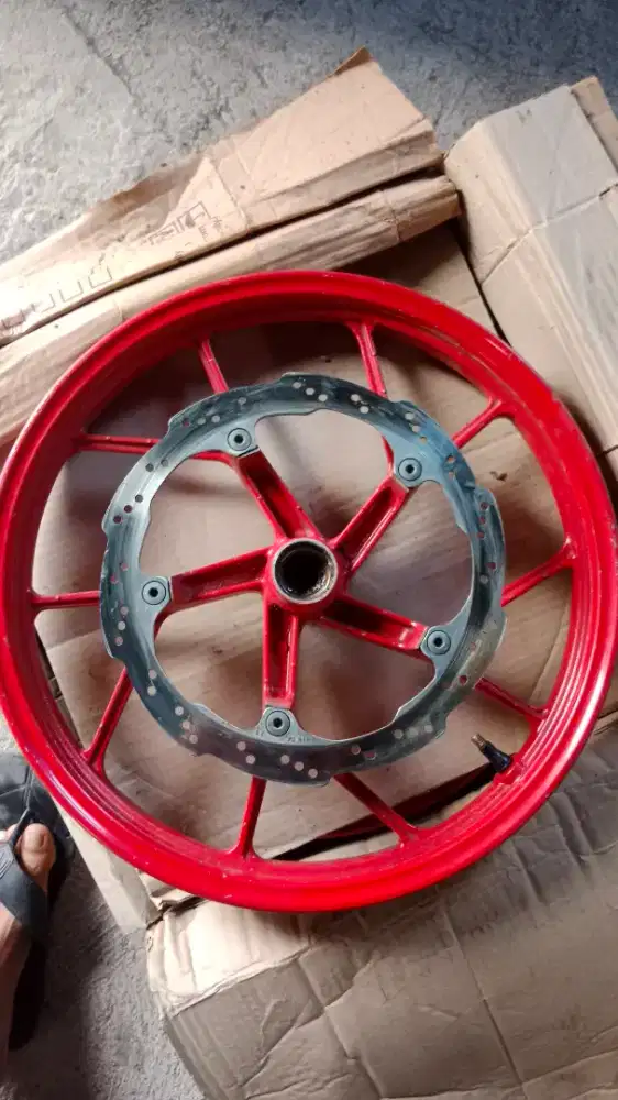 Velg Fu karbu+piringan cakram, cukup baik