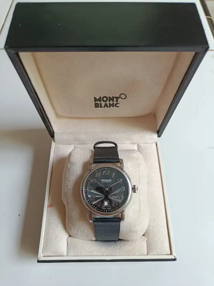 Montblanc star Meisterstück  Automatic Date original bekas sangat bgus