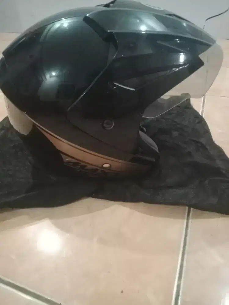 Helm Nmax seperti baru