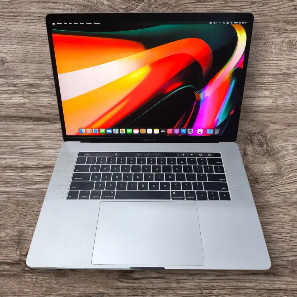 Laptop macbook pro 2018 i7 ram 16 fulset dus ori