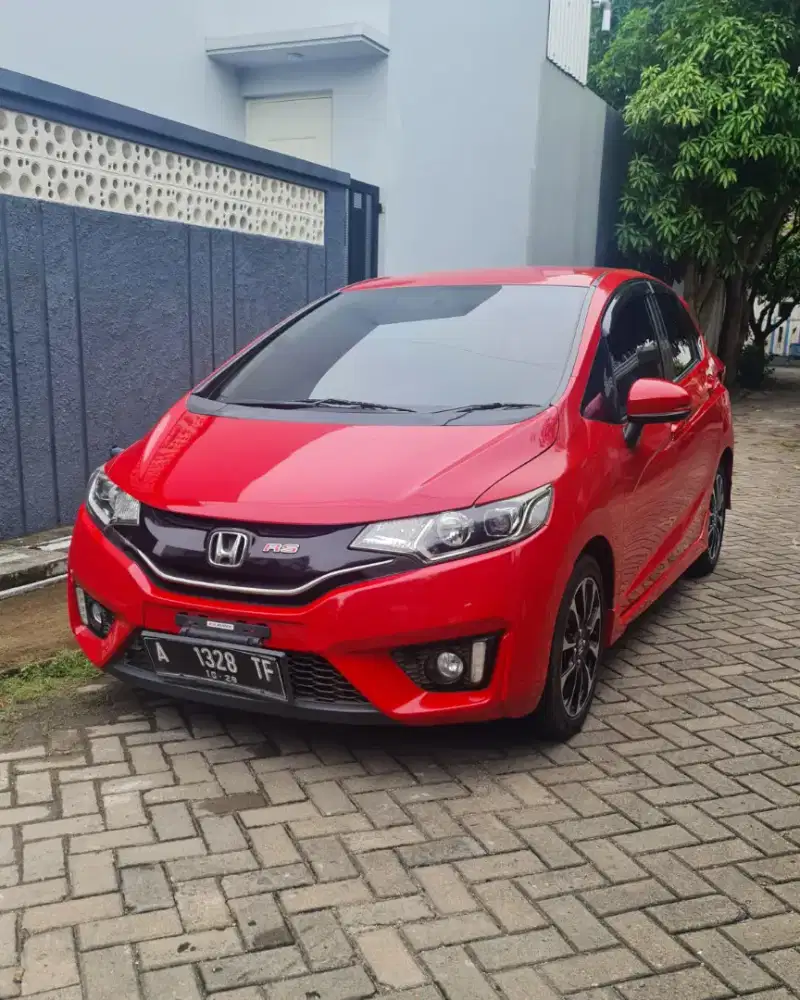 Jazz RS CVT 2016