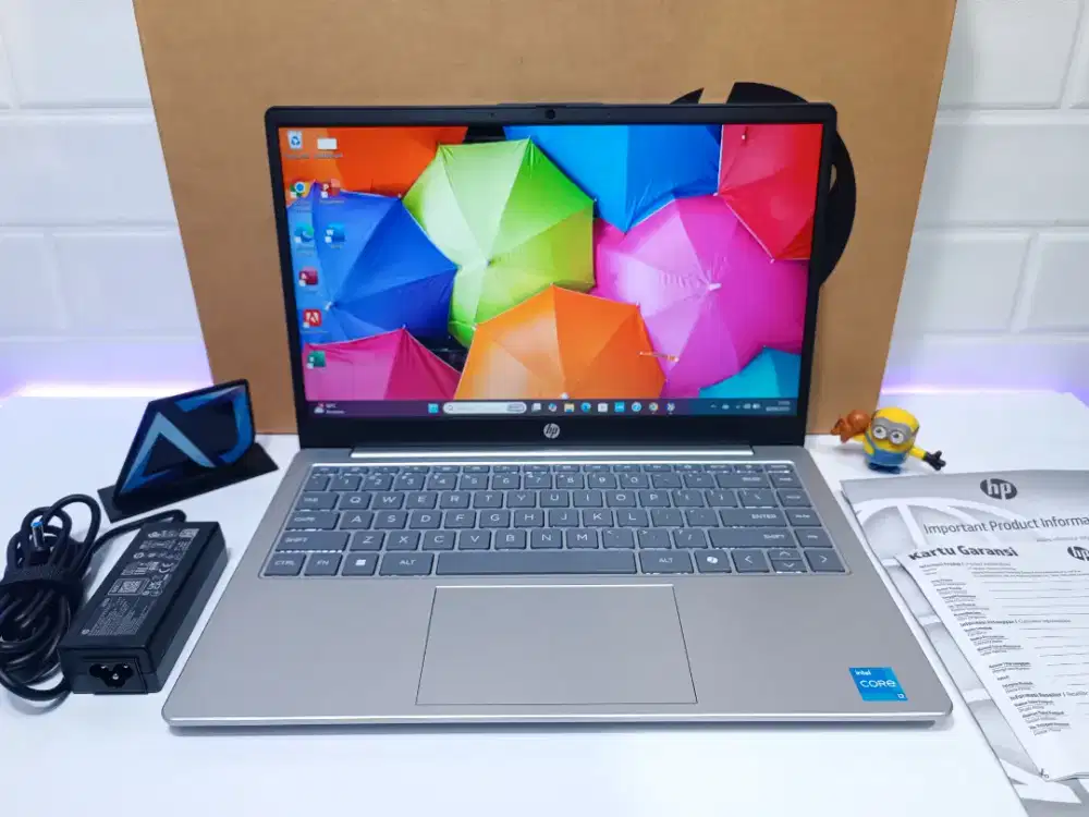 Laptop HP 14 Mulus like new pemakain 1 bulan Garansi sampai 2027