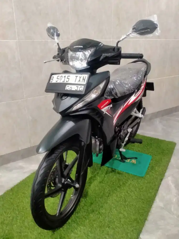 Honda New Revo X Cw Tahun 2025 Bulan 6 KM.2000 Siap Pakai