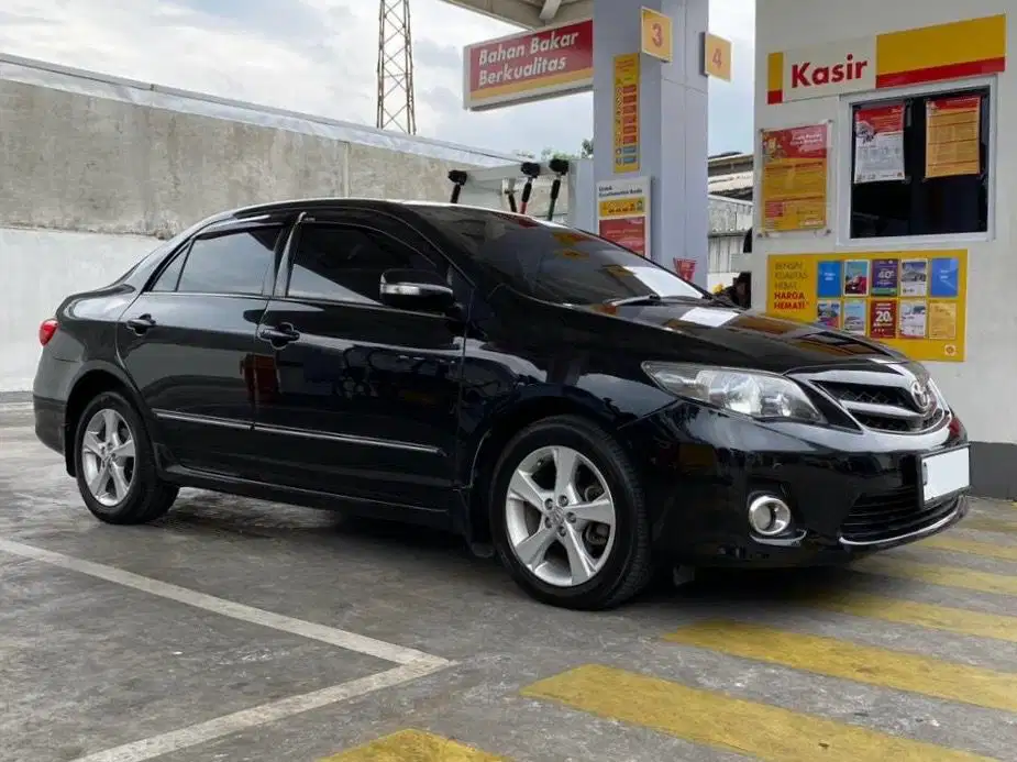 Toyota Corolla Altis V 2.0 2010