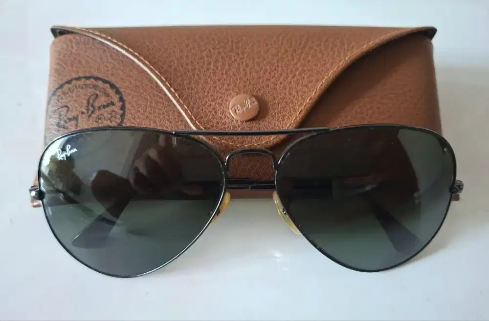 Kacamata sunglasses rayban aviatormade in italy original like new