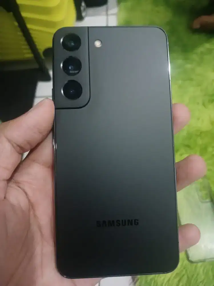 SAMSUNG S22 5G 256 BLACK LIKE NEW
