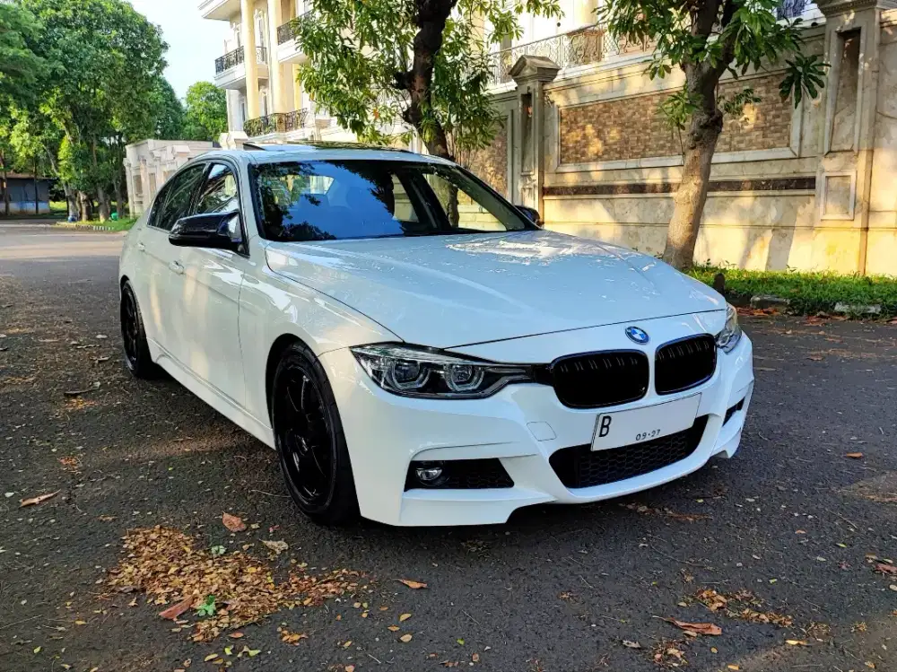 BMW 335i F30 2012 Rare Item Mint Condition