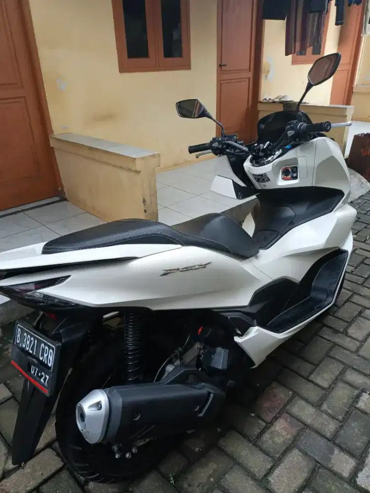 Honda pcx160 tahun 2022