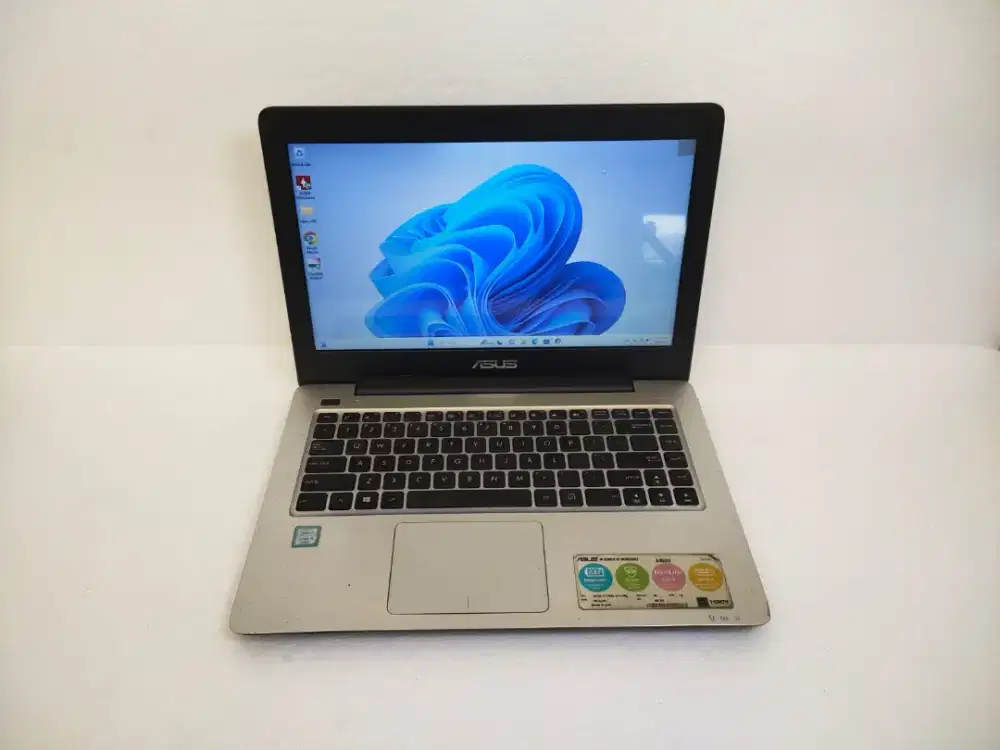 A728 Laptop Asus A456U Ram 4gb SSD 256gb core i5 gen6 Siap pakai