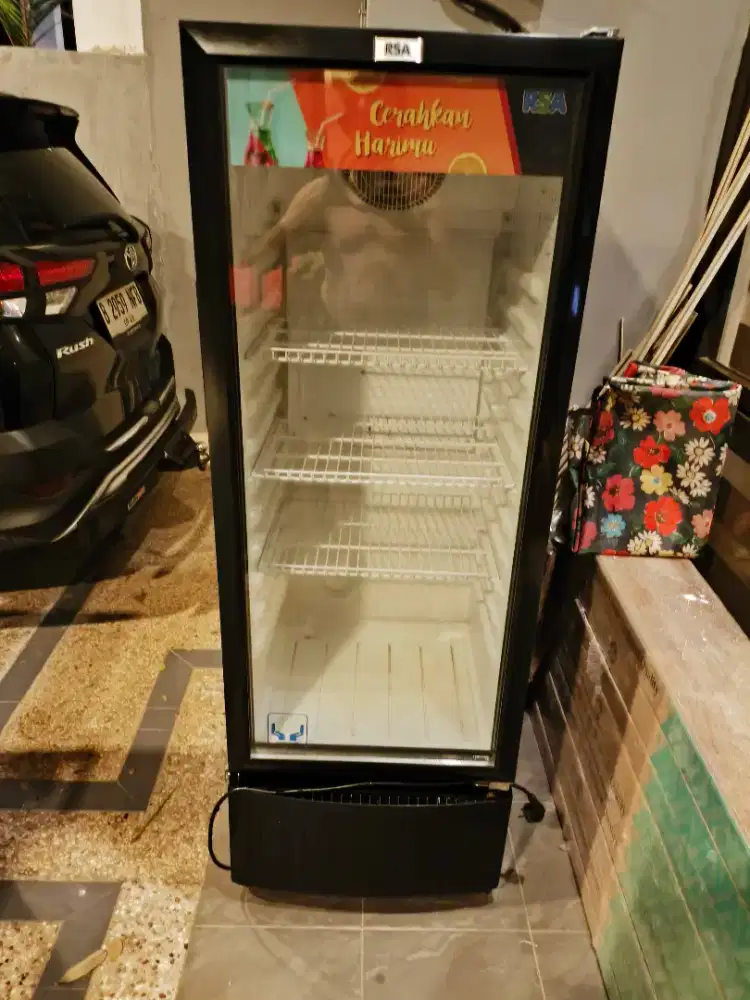 SHOWCASE CHILLER RSA AGATE 240 N