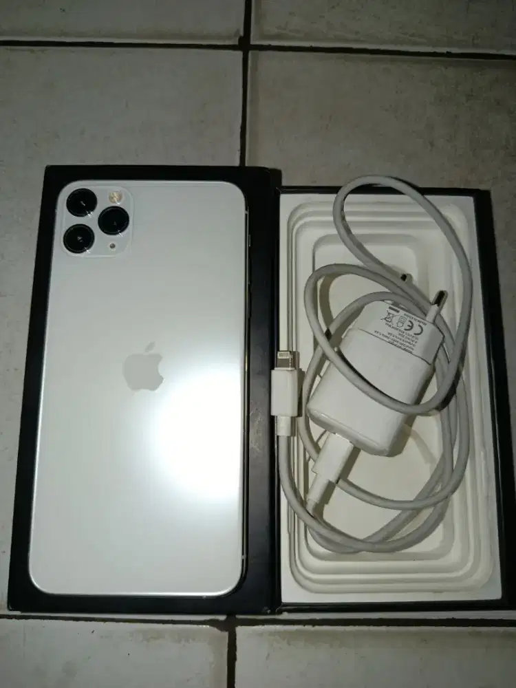 iPhone 11 Pro Max 64GB