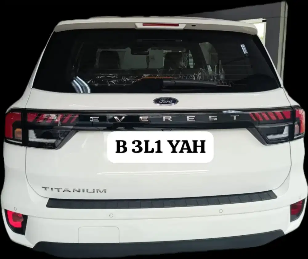 DIJUAL CEPAT FORD EVEREST TITANIUM PUTIH 2024