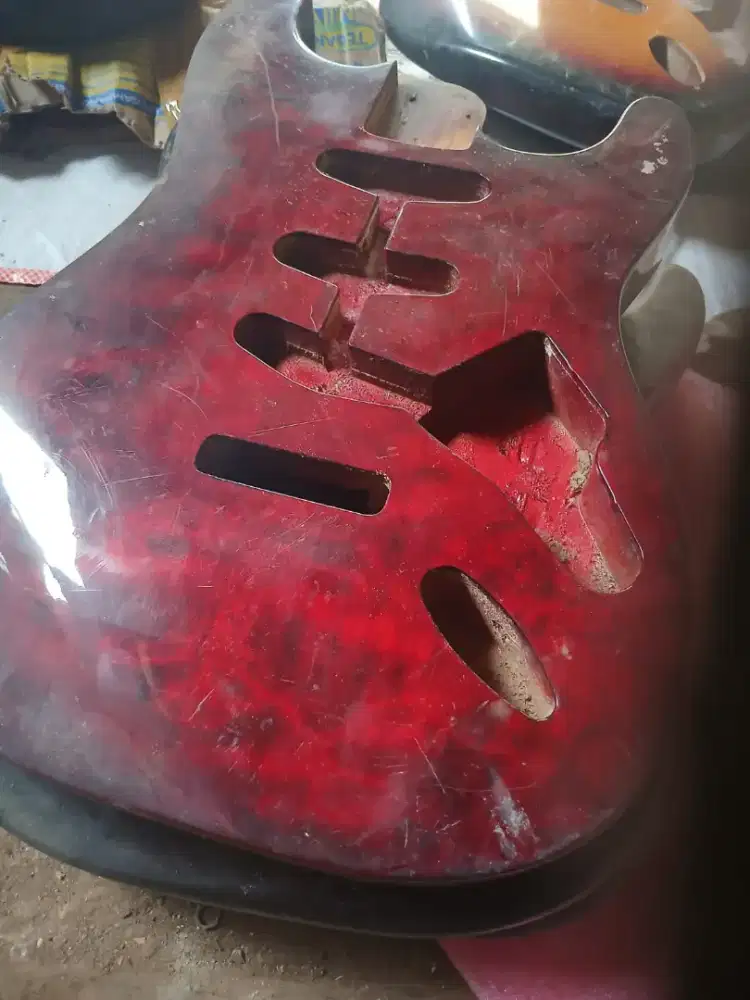 Body gitar dan bass original pabrik khusus borongan