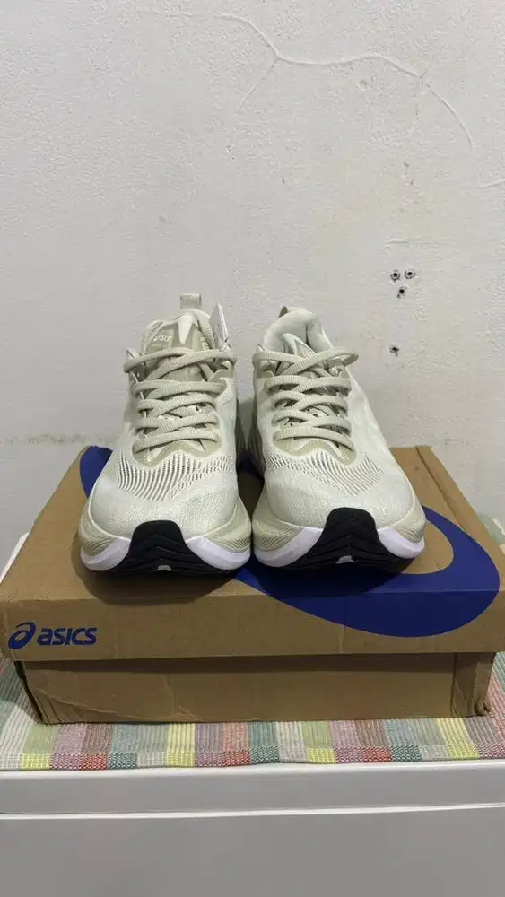 Sepatu Asics Superblast 2