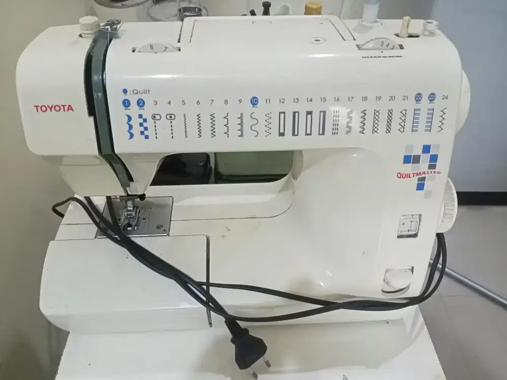 Mesin jahit fortable merk Toyota mulus