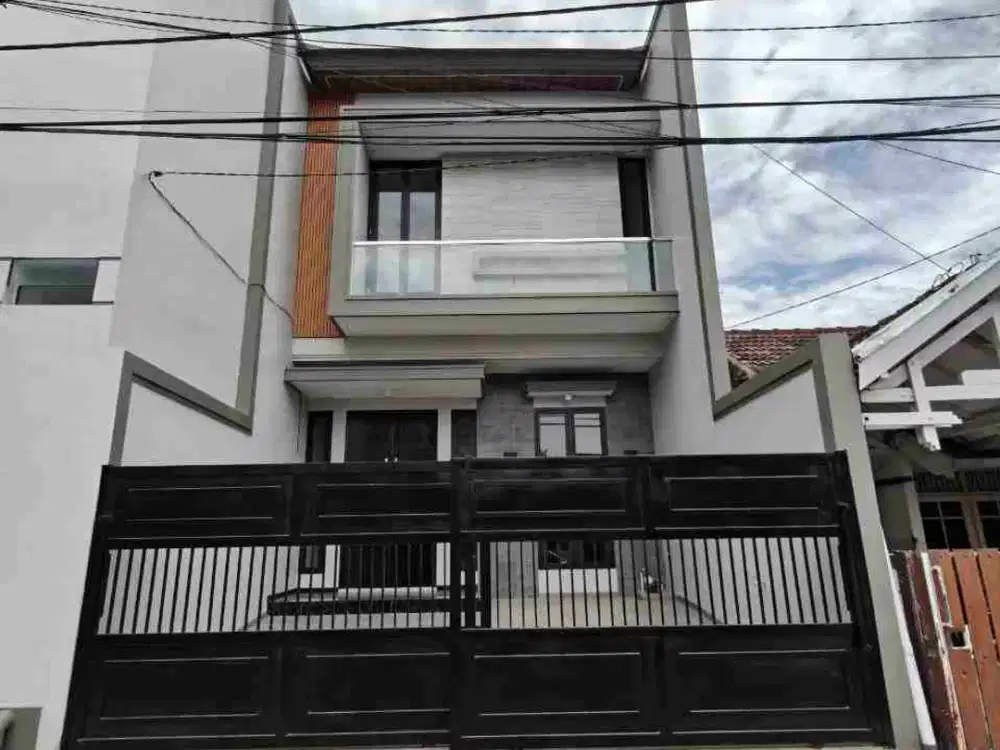 Dijual Rumah Baru Gress Nginden Intan