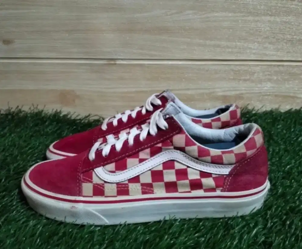 Sepatu Vans Old Skool Checkerboard Red White Original Second