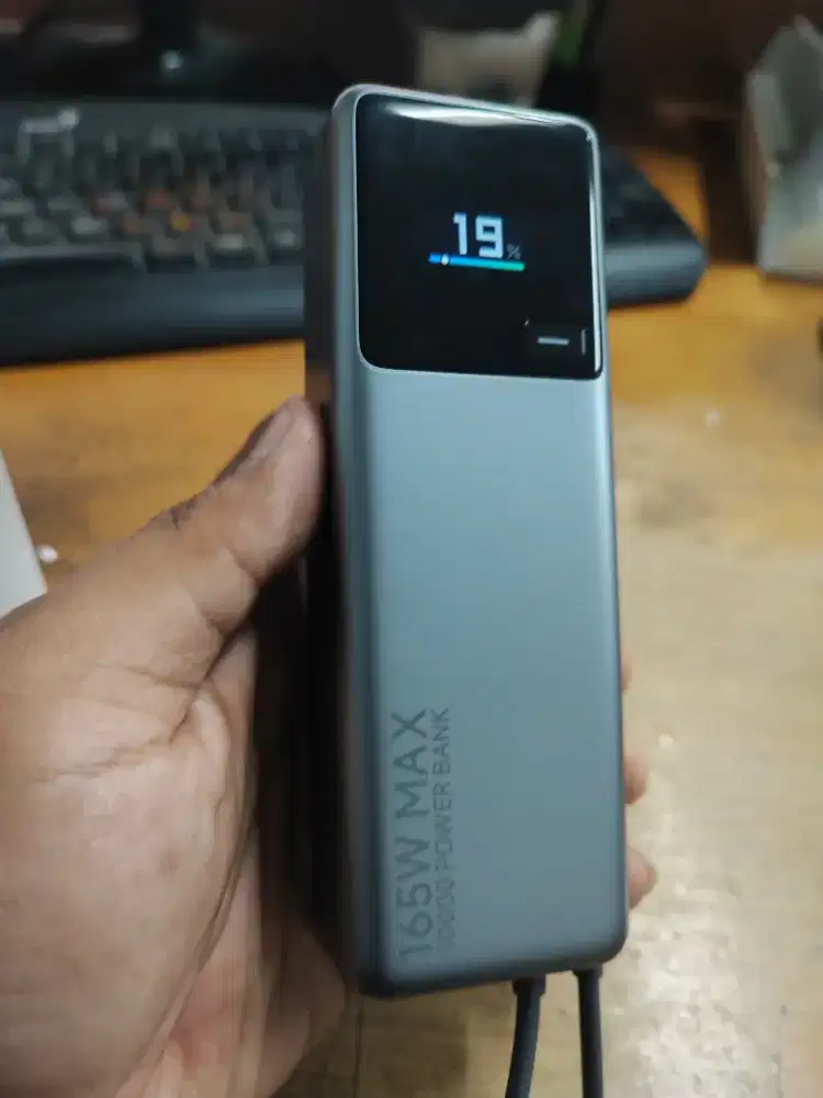 XIAOMI POWER BANK 10.000 mah output 165 WATT BELUM DIPAKAI