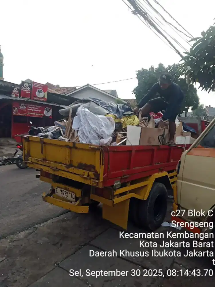 Jasa angkut puing dan buang sampah