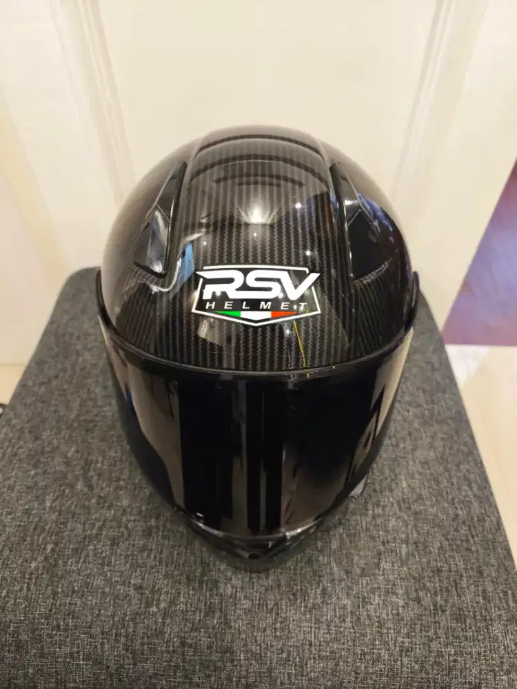 Helm RSV motif Carbon kondisi Bagus Mulus