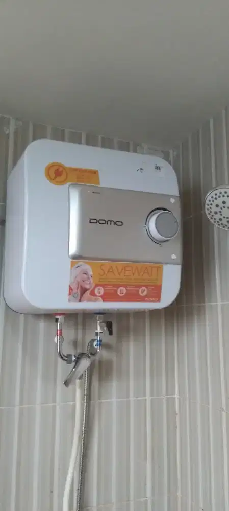 WATER HEATER LISTRIK ~ MANDI AIR HANGATKU