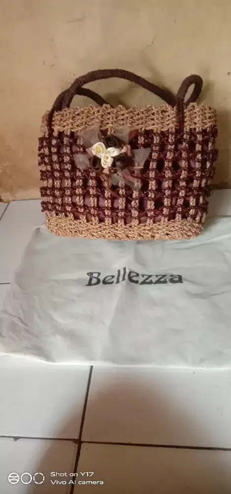 Tas Rajut berkualitas layak pakai