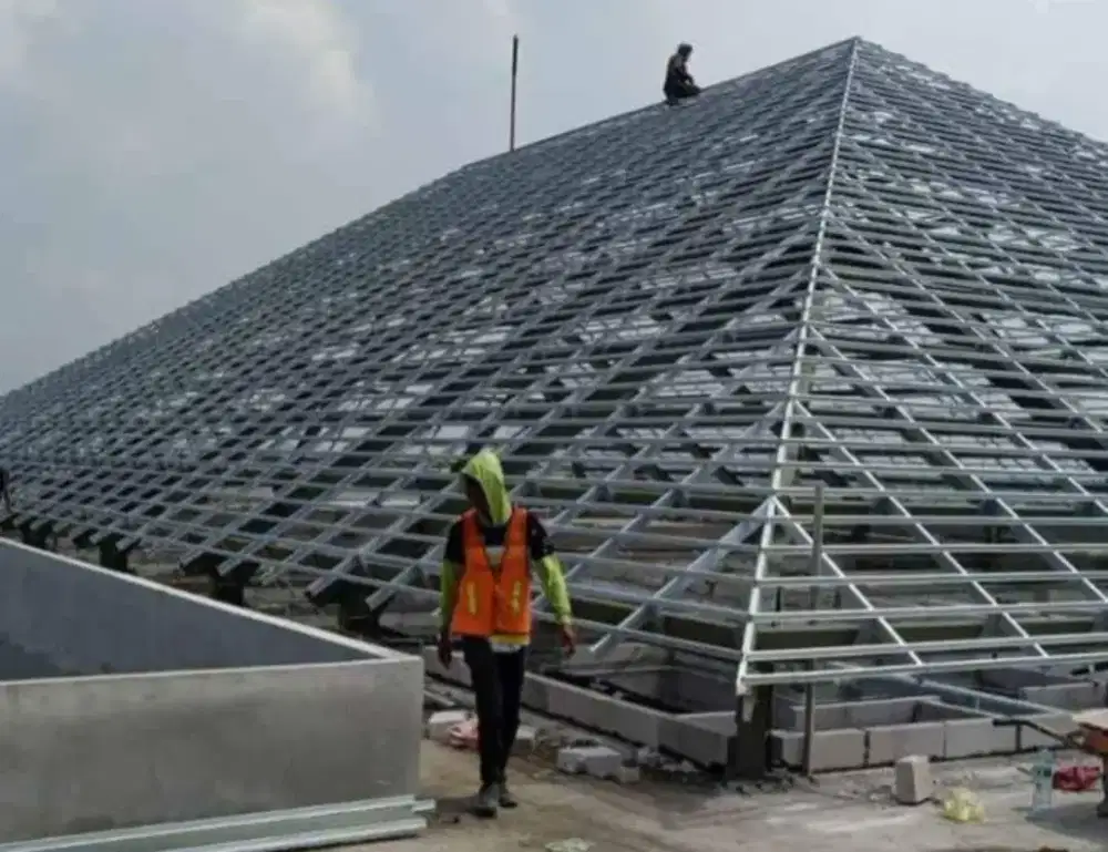 Baja ringan dan plafon pvc terpasang murah + matrial