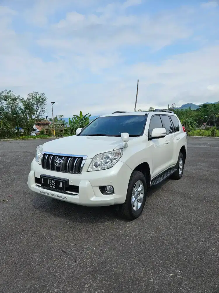 Toyota land cruiser prado 2.7 TX 2011