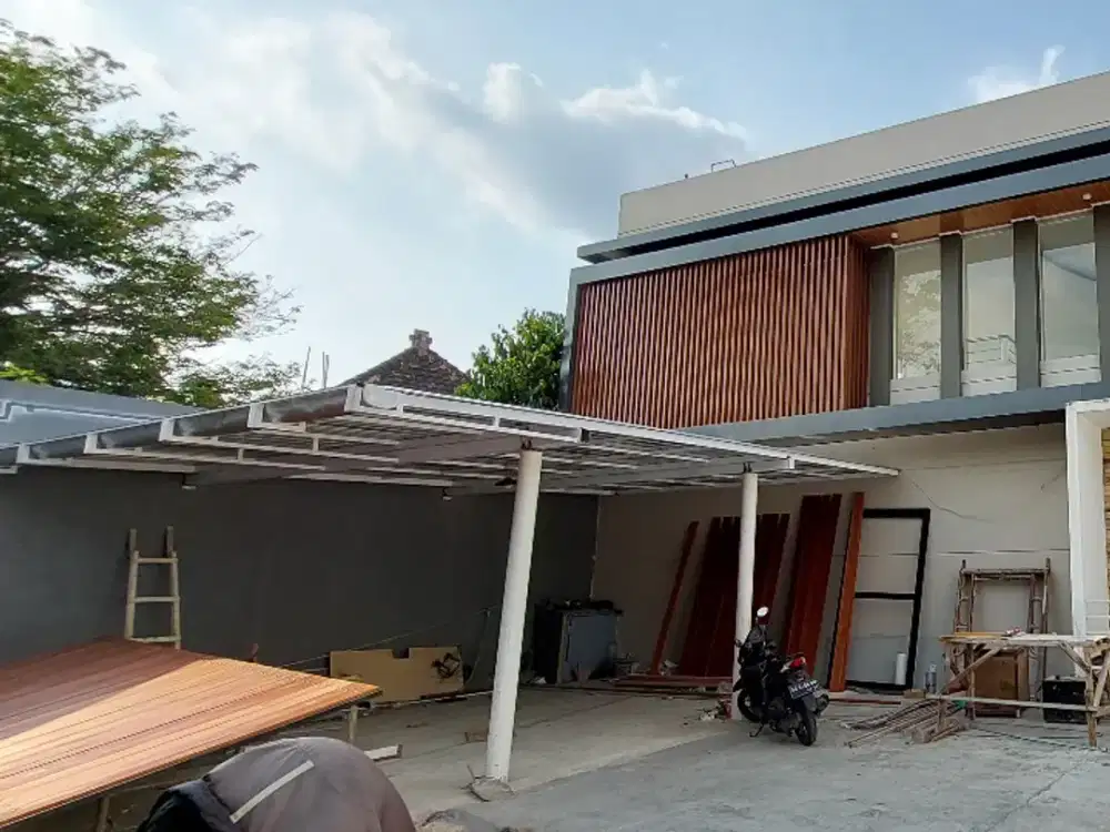 dijual rumah mewah tengah kota solo