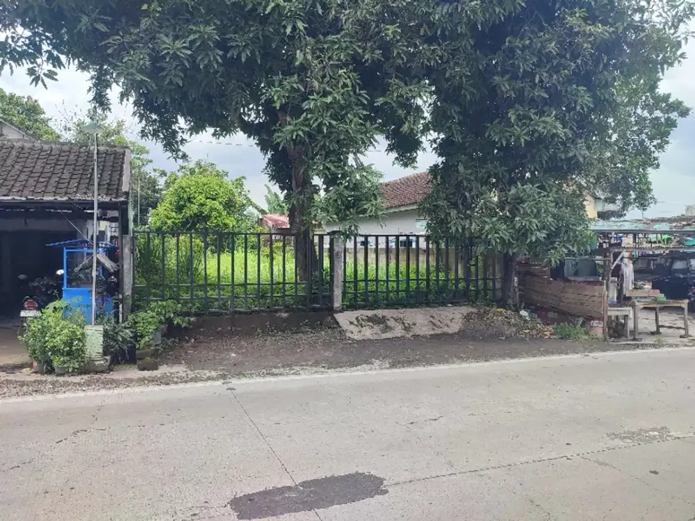dijual tanah jalan adisumarmo solo