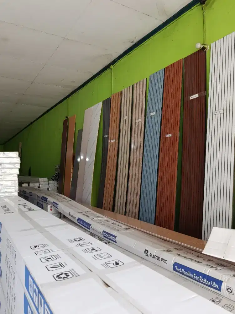WALL PANEL DINDING MENERIMA ANTAR BAHAN & TERPASANGG