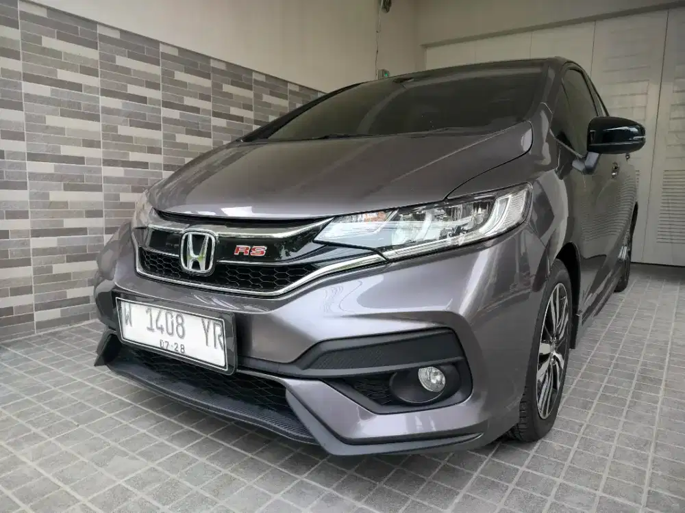 ANTIK km 14rb Jazz RS matic 2018 simpanan istimewa di malang