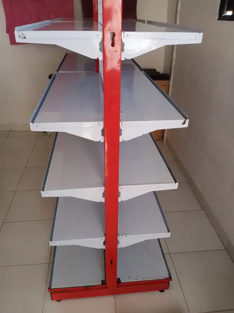 Rak susun untuk jualan