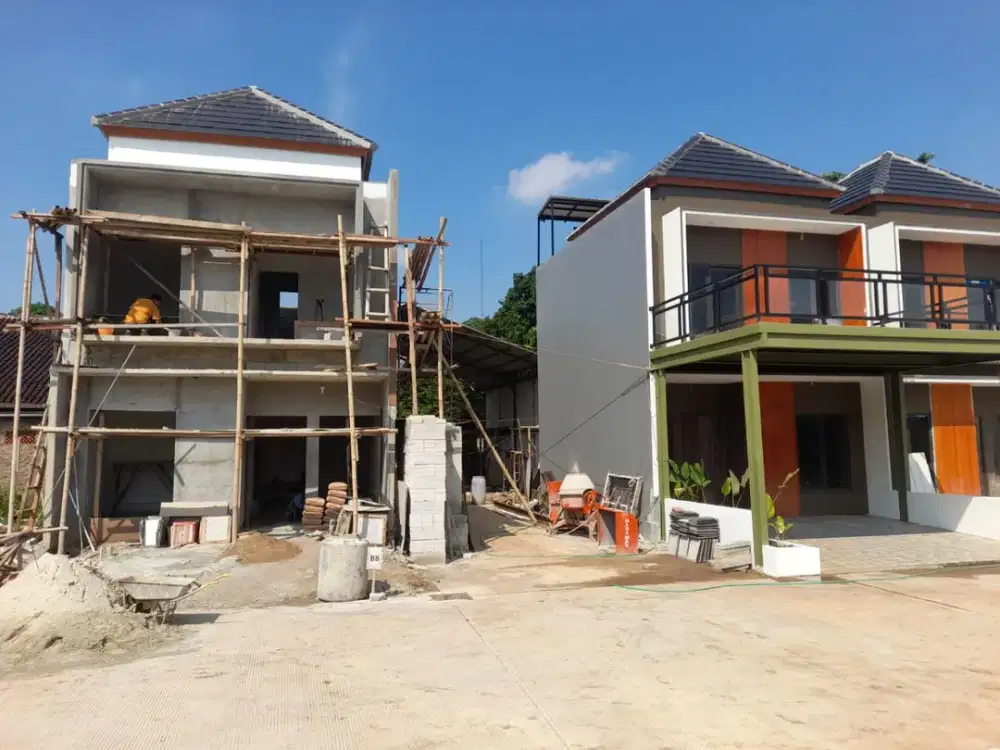HUnian exclusive terlaris di Kota Bekasi ,lokasi pinggir jalan raya dan dekat ke pintu Tol Jatiwarna