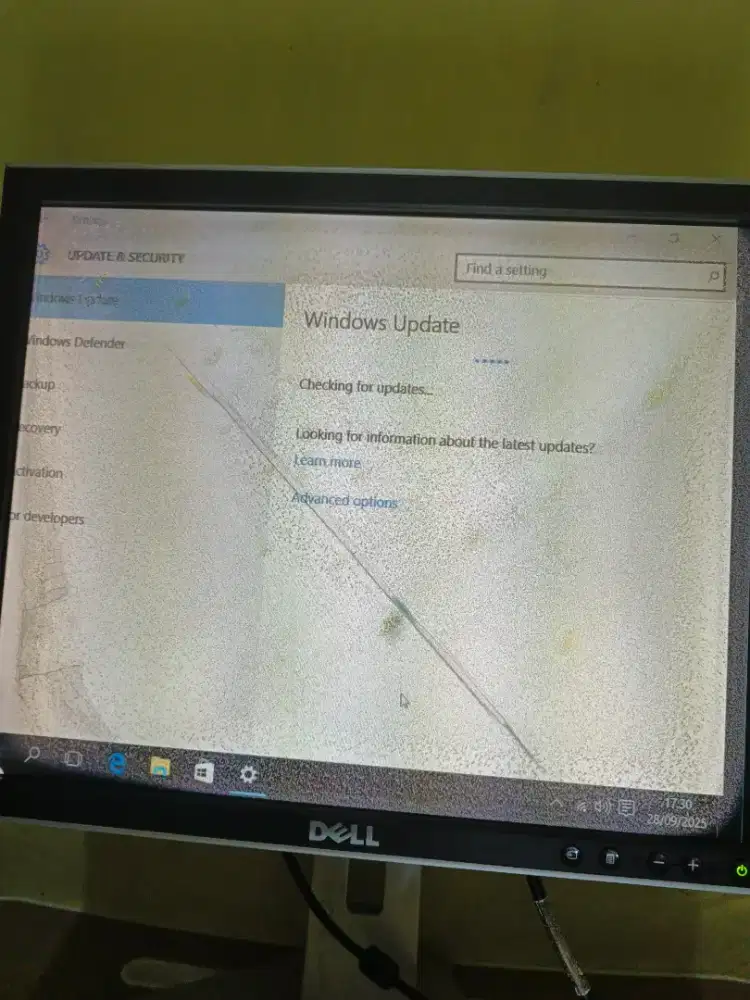 Monitor Dell 17 inch kotak