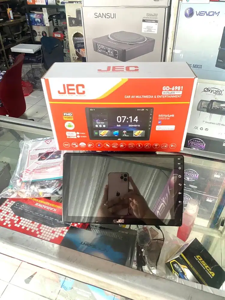 Gratis pemasangan,Android JEC 9inci Ram 2/32 Carplay layar jernih