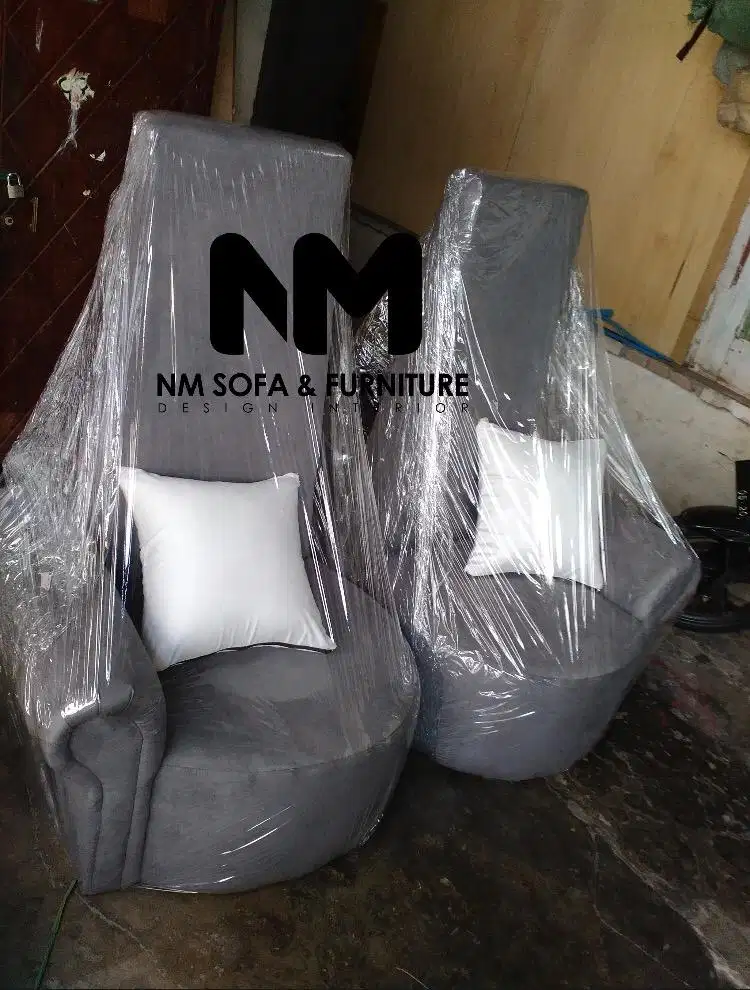 Menerima tempahan sofa