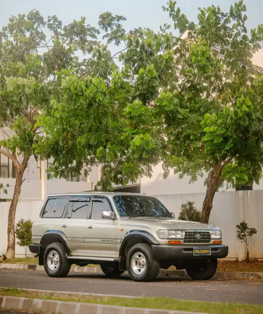 Landcruicer vxr 80