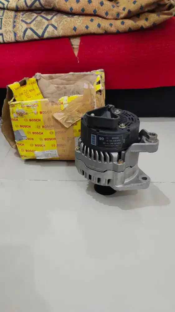 Alternator bmw e36 m43 original baru