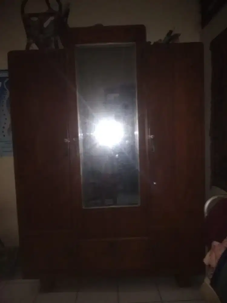 Lemari Jati pintu 3