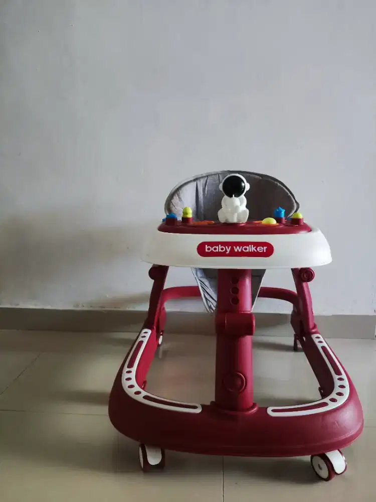 Baby Walker sudah ga kepakai