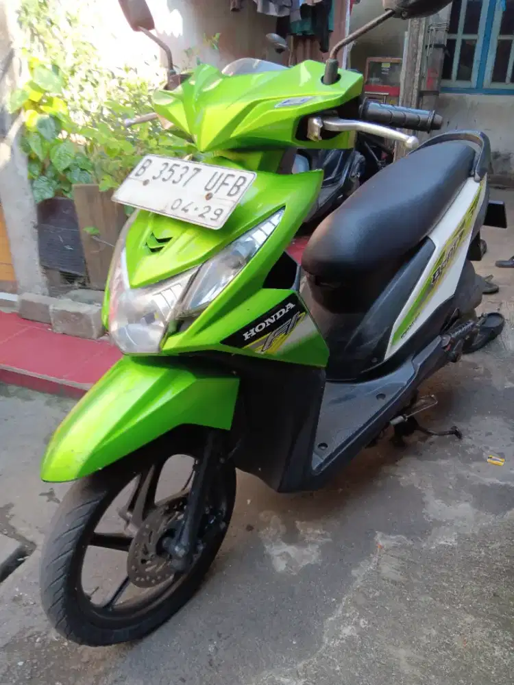Honda Beat PGMF.1 Mesin Bagus Body Bagus Pjk Panjang