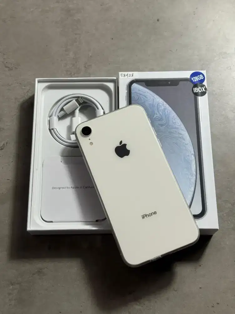 iPhone XR 128gb iBox