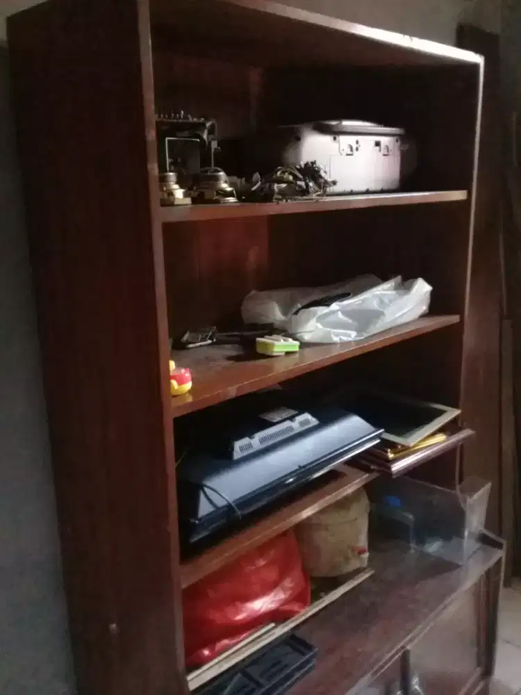 Lemari Bupet Jati