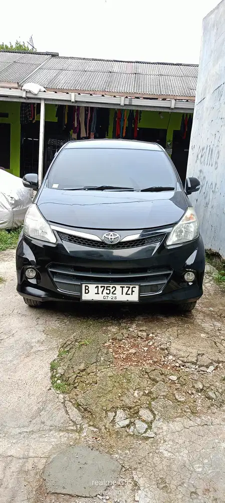 Toyota Avanza Veloz matic 2012