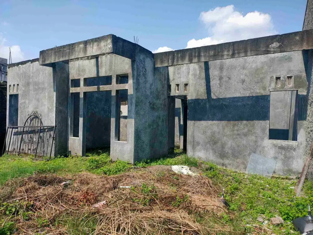 Tanah murah di Manyaran bonus bangunan rumah