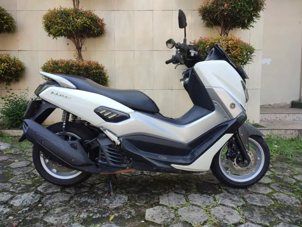 JUAL NMAX OLD TAHUN 2019 PAJAK HIDUP